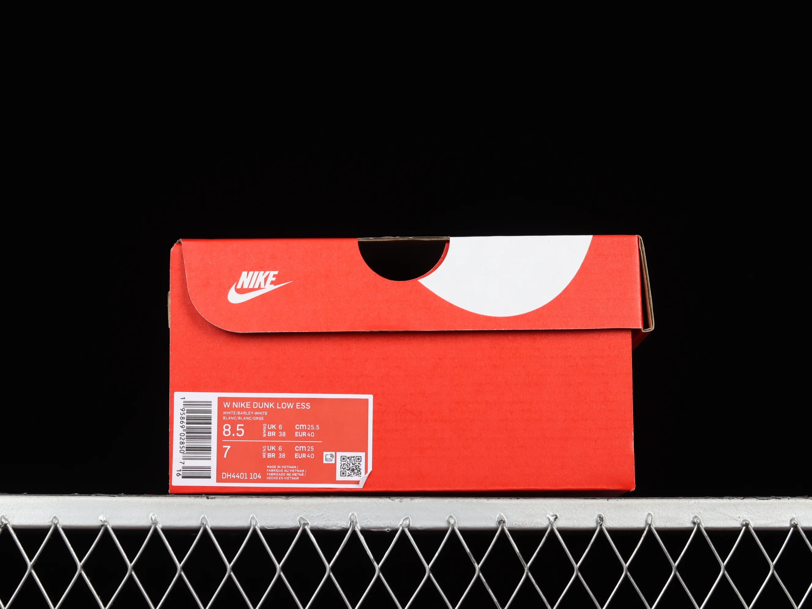 All Categories Nk SB Dunk Series Nk SB Dunk Low Low-top sneakers J version Nk Dunk Low ESS "Barley Paisley" Avocado green Cashew flower SB low-top sports and leisure sneakers DH4401-104